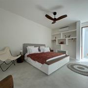 Suíte com Cama King-Size e Banheira de  Hidromassagem 65 - Imbuia (Q1)