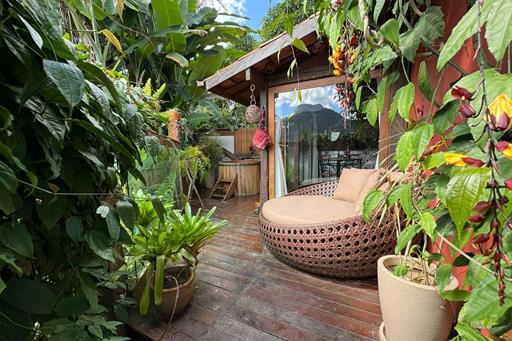 whatsapp image 2024-04-26 at 10.25.13 (1).jpeg