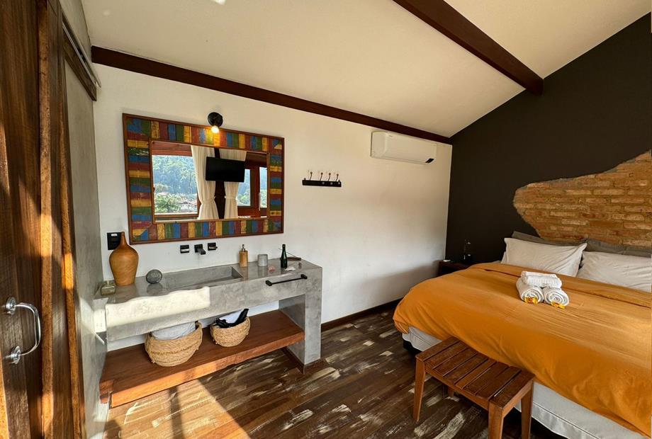 whatsapp image 2024-04-26 at 10.24.48 (1).jpeg