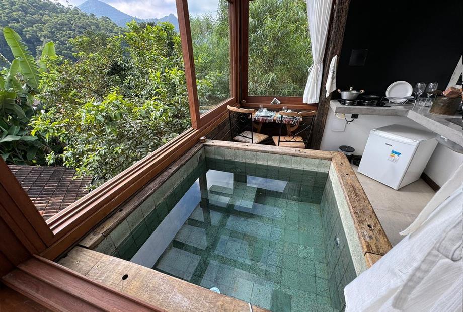 whatsapp image 2024-04-26 at 10.24.42 (1).jpeg