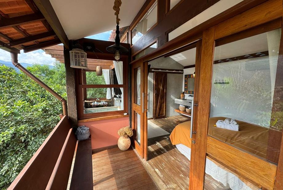 whatsapp image 2024-04-26 at 10.24.44 (2).jpeg