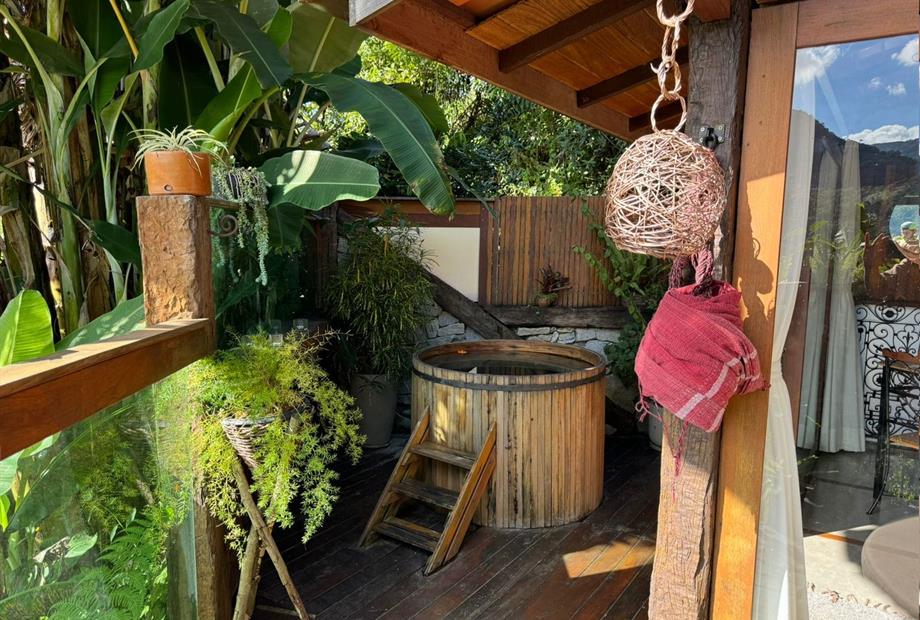 whatsapp image 2024-04-26 at 10.25.05 (2).jpeg