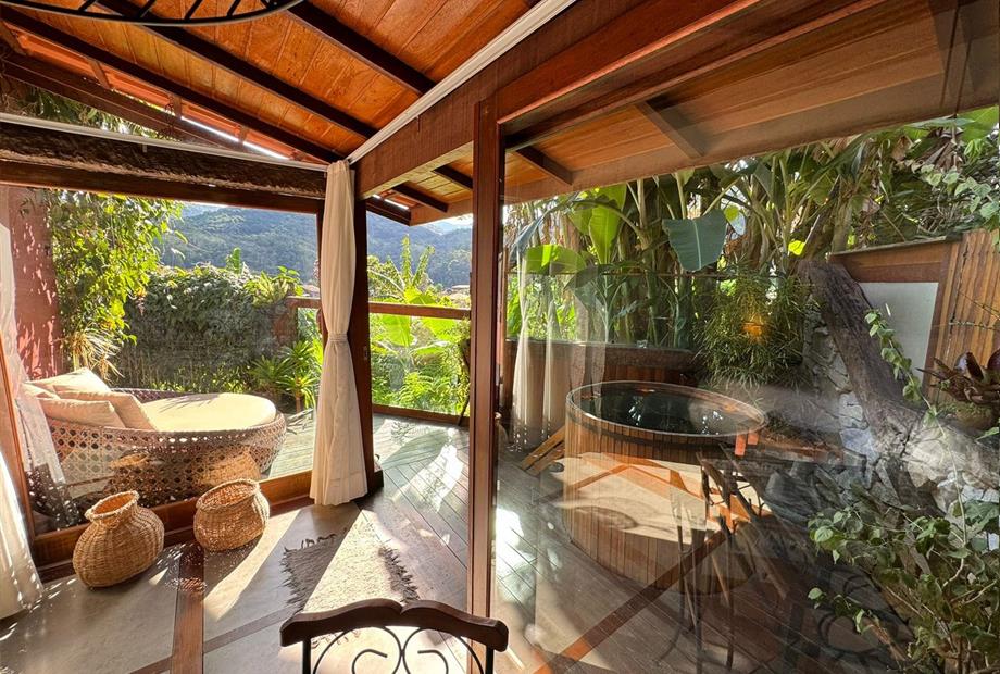 whatsapp image 2024-04-26 at 10.25.04.jpeg