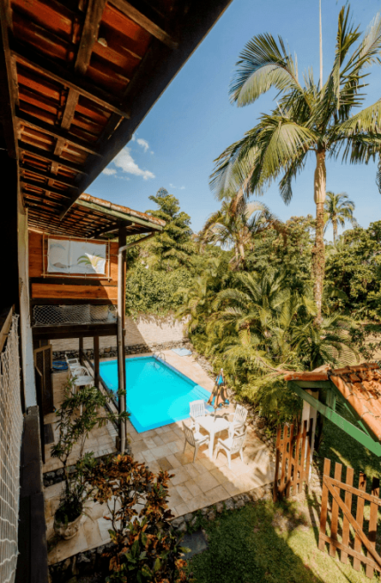 piscina_cima_02_bx.png