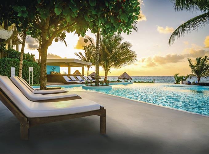 the beachfront by the fives hotels_2 (2).jpg