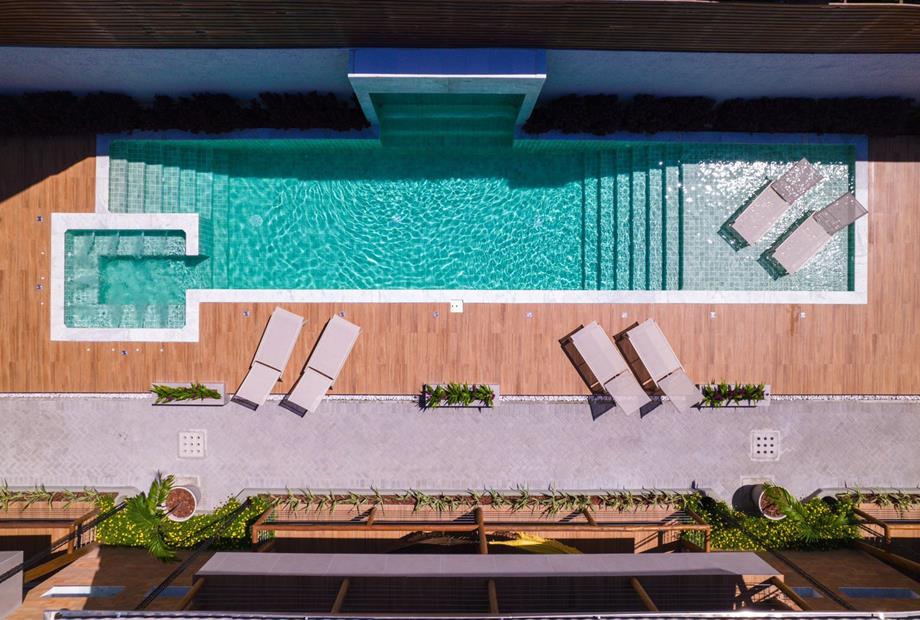 piscina uri pousada (1).jpg