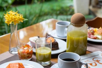 whatsapp image 2025-04-06 at 18.33.16 (1).jpeg