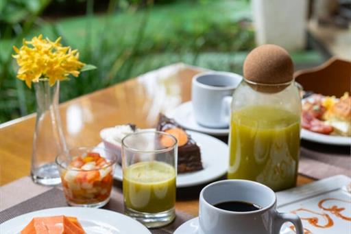 whatsapp image 2025-04-06 at 18.33.16 (1).jpeg