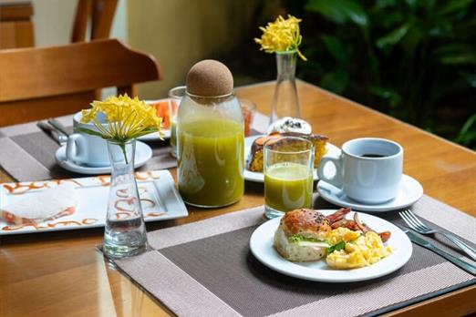 whatsapp image 2025-04-06 at 18.33.17.jpeg