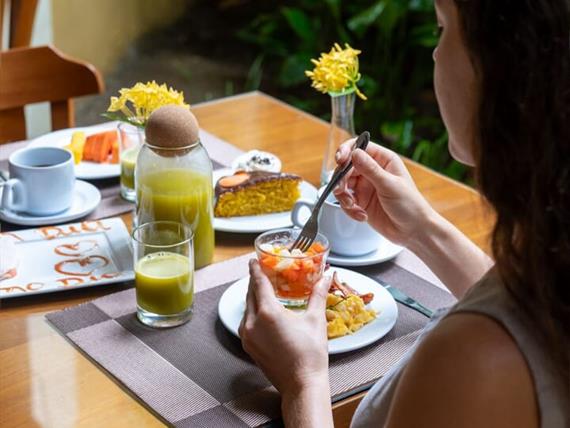 whatsapp image 2025-04-06 at 18.33.17 (1).jpeg