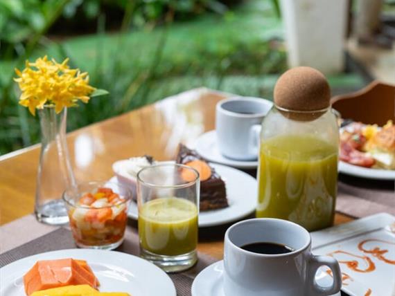 whatsapp image 2025-04-06 at 18.33.16 (1).jpeg