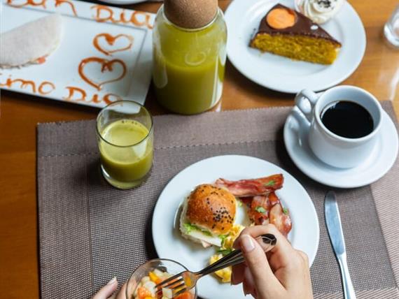 whatsapp image 2025-04-06 at 18.33.18 (1).jpeg