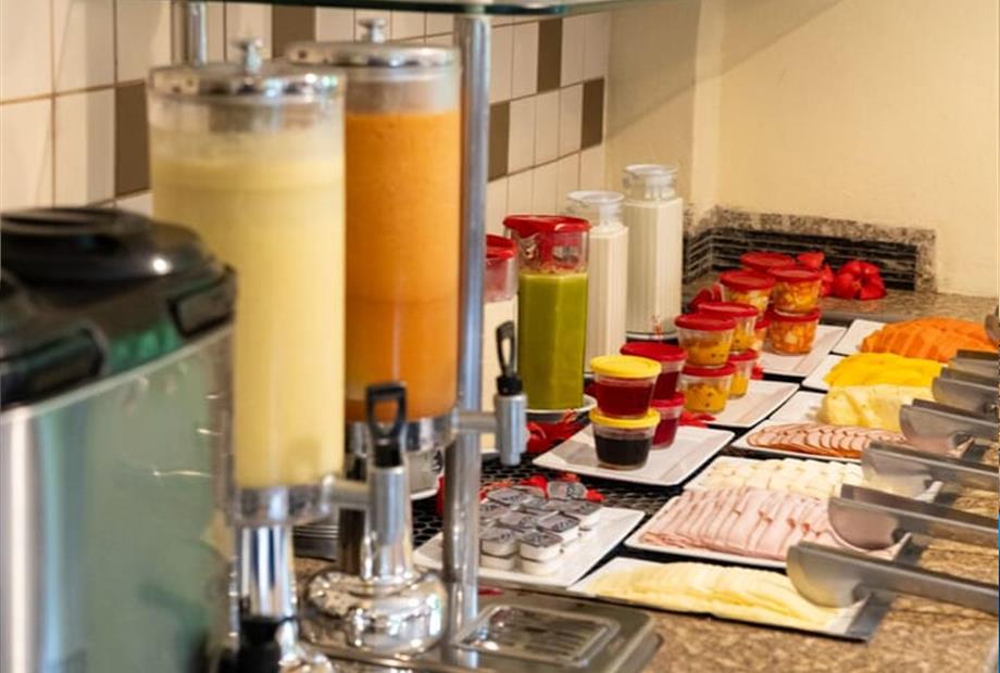 whatsapp image 2025-04-06 at 18.33.21.jpeg