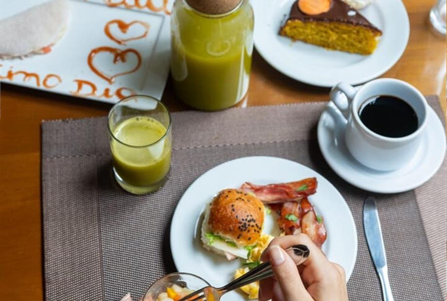 whatsapp image 2025-04-06 at 18.33.18 (1).jpeg