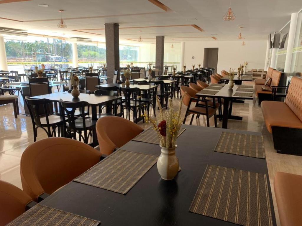 Hotel Cajuina Avenida 3