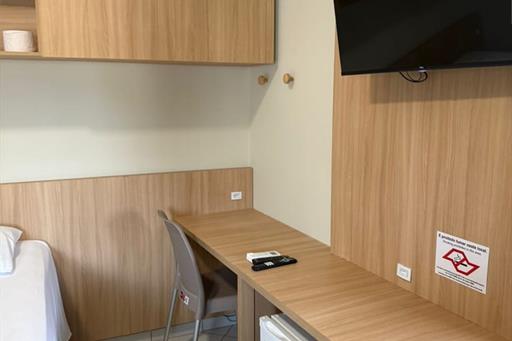 armario e tv (2).jpeg