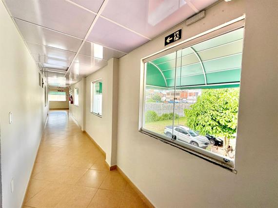 corredor - estacionamento.jpeg