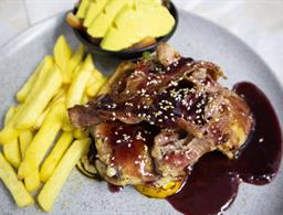 HOTEL INTERNACIONAL LA TRIADA