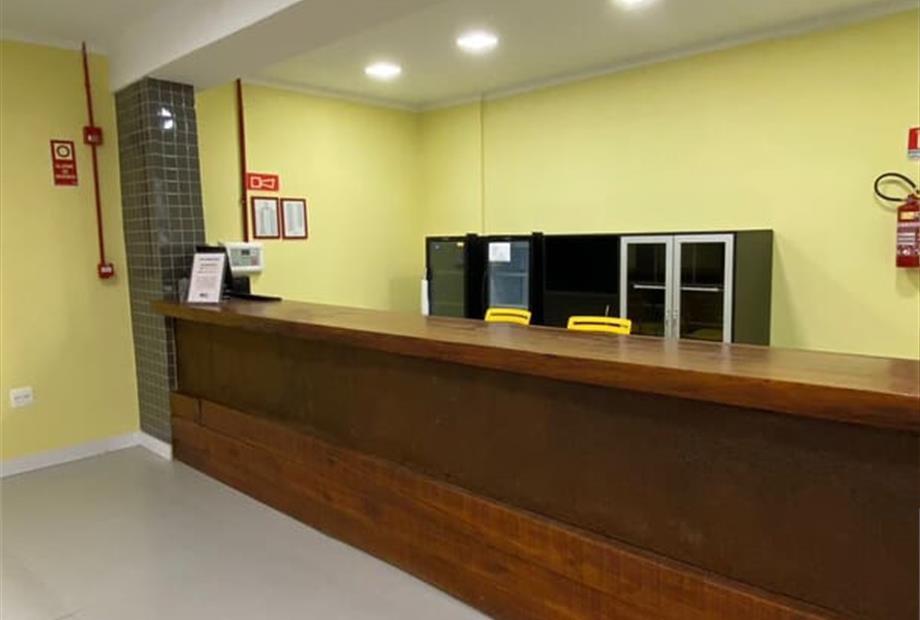 balcão recepção.jpeg