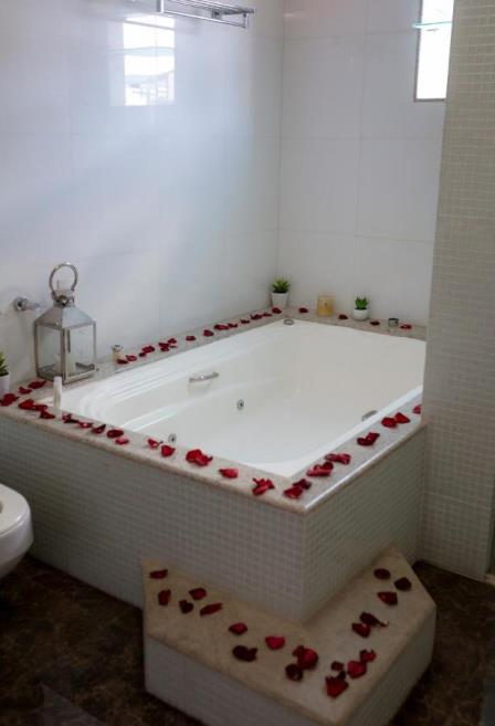 57f88bd7-9cc5-4b38-ad9b-ede74e6e68a3.jpg