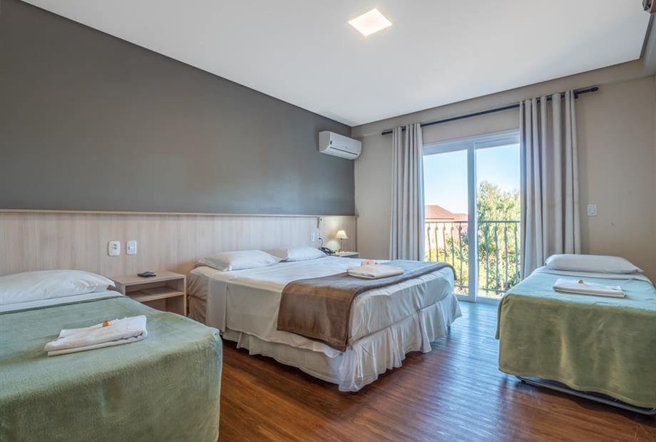 hotel alameda alegra - apto 303-2.jpg