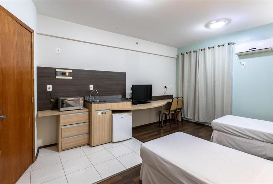 Quarto Standard com 2 Camas de Solteiro-8.jpg