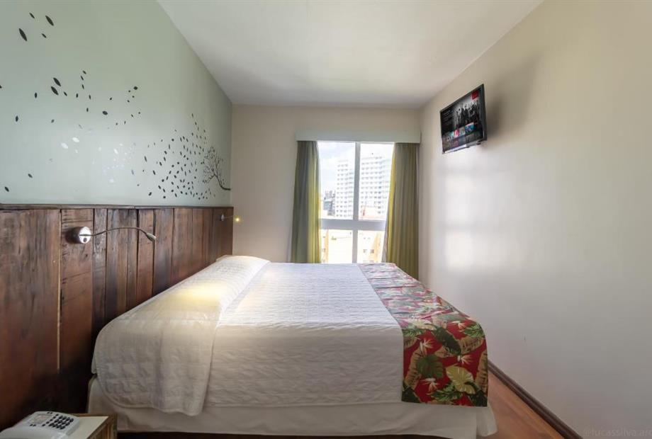 Suíte com Cama King-size-11.jpg