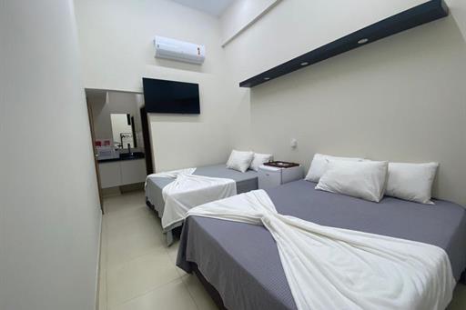 suite standard 4.jpeg