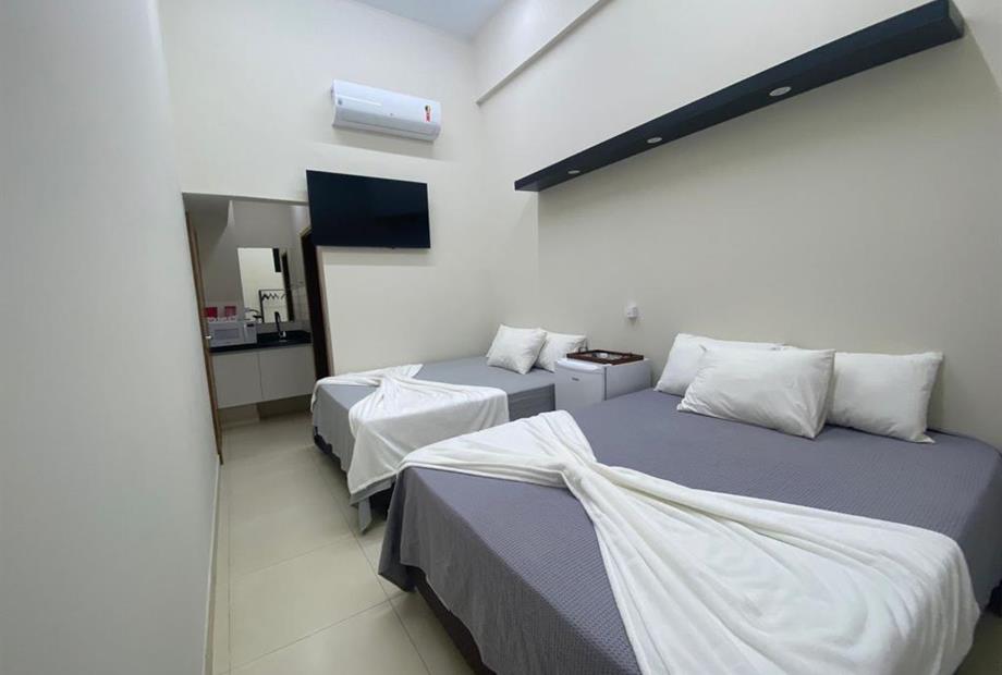 suite standard 4.jpeg