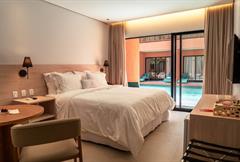 SUITE LUXO VARANDA PISCINA