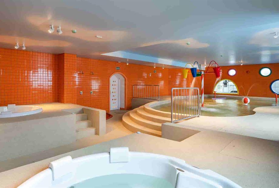 play molhado 5_11zon.jpg