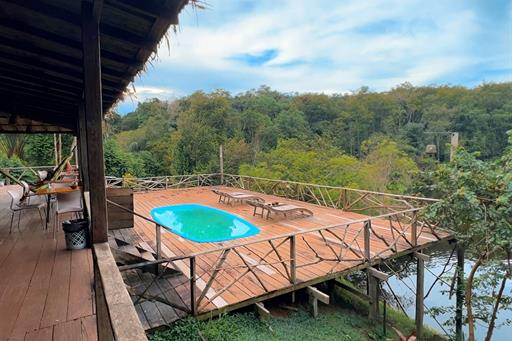 sequence 02.00_00_00_00.still001.jpg