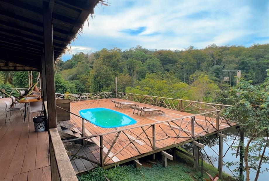 sequence 02.00_00_00_00.still001.jpg