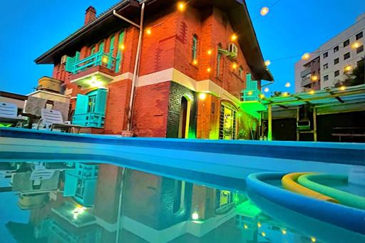 1000071194 (1) (1).jpg