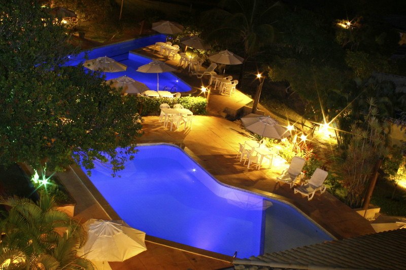 escolhida - piscina - foto 1.jpg