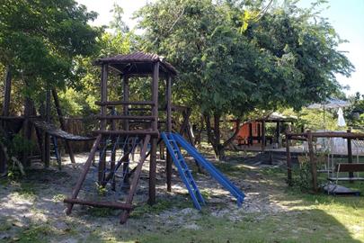 escolhida - parque infantil - foto 3.jpg