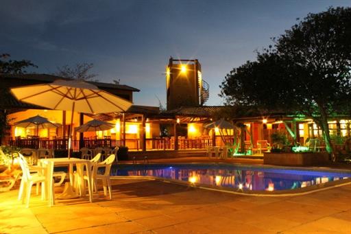 escolhida - piscina - foto 4.jpg