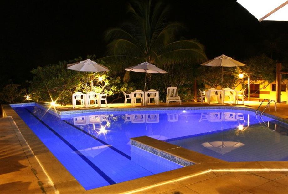 escolhida - piscina - foto 3.jpg