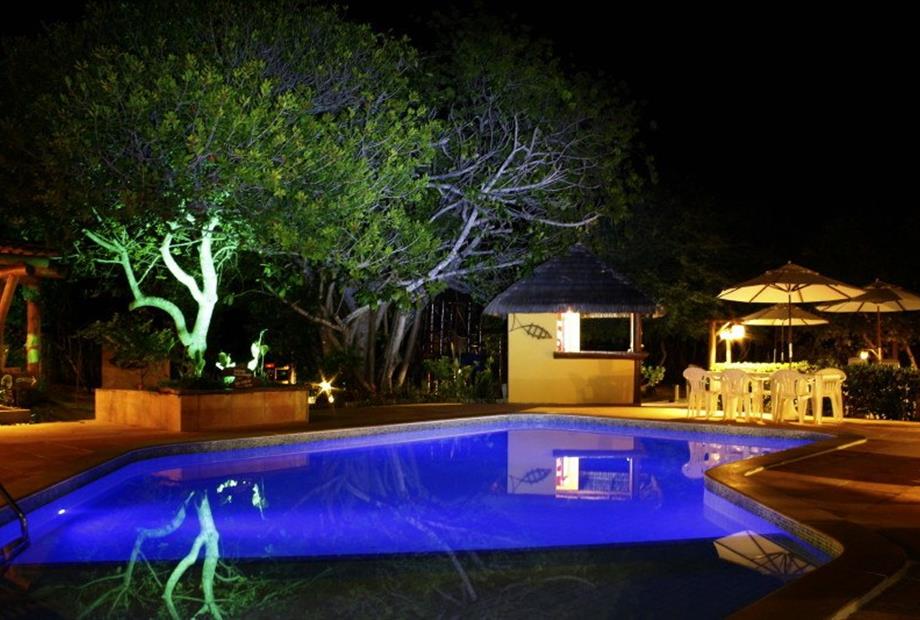 escolhida - piscina - foto 2.jpg