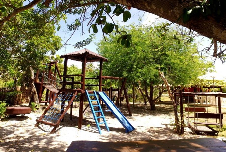 escolhida - parque infantil - foto 1.jpg