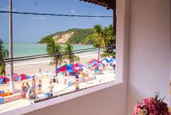 DUPLO COM VARANDA E VISTA MAR