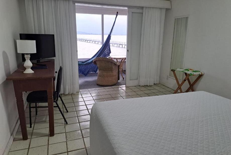 Suíte Standard com Vista do Mar-3.jpg