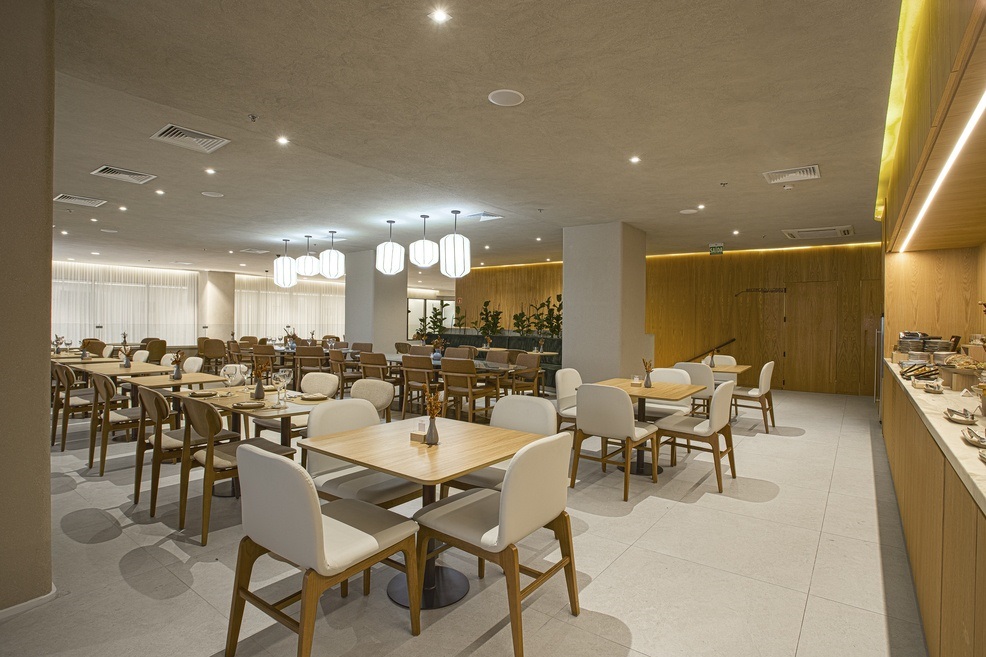 Illustrative image of Qoya Hotel Curitiba, Curio Collection by Hilton