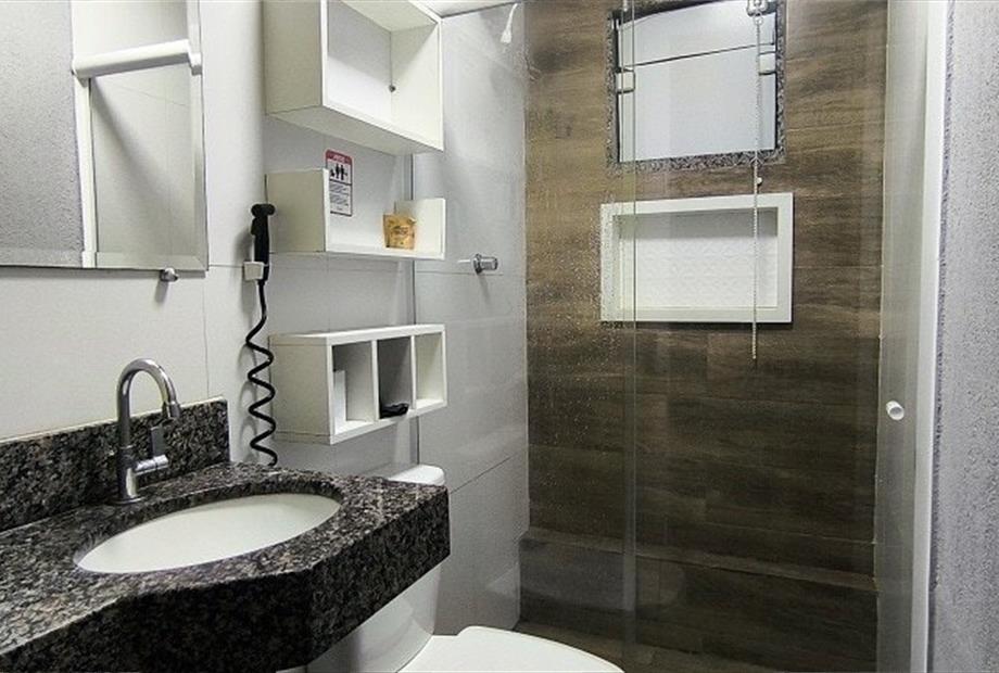 208 - banheiro (3).jpg