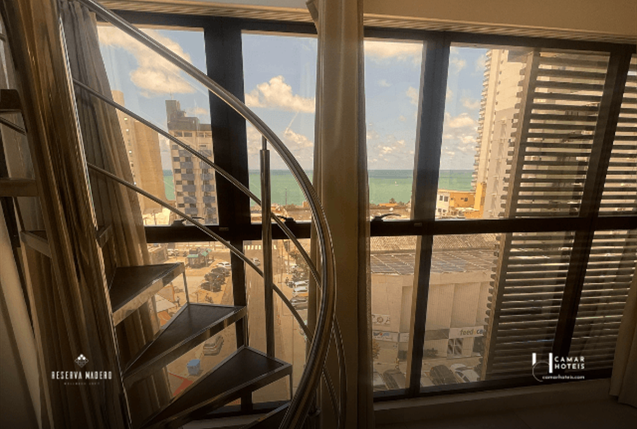 omnibees (640 x 480 px) (2).png