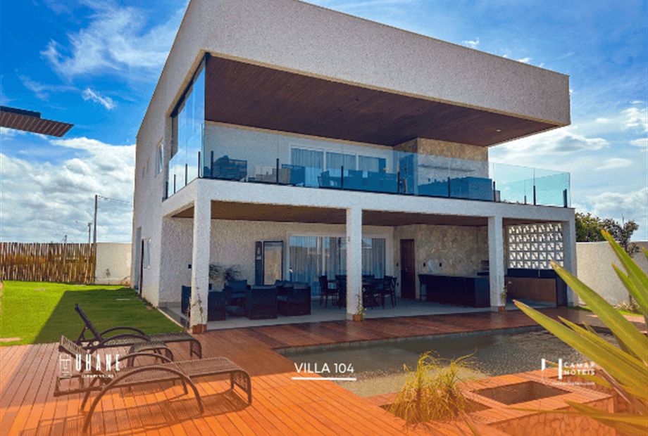 omnibees (640 x 480 px).png