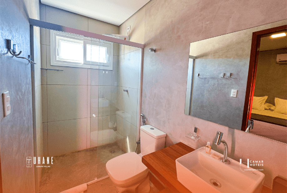 omnibees (640 x 480 px) (8).png