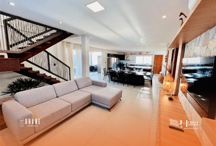 omnibees (640 x 480 px) (11).png