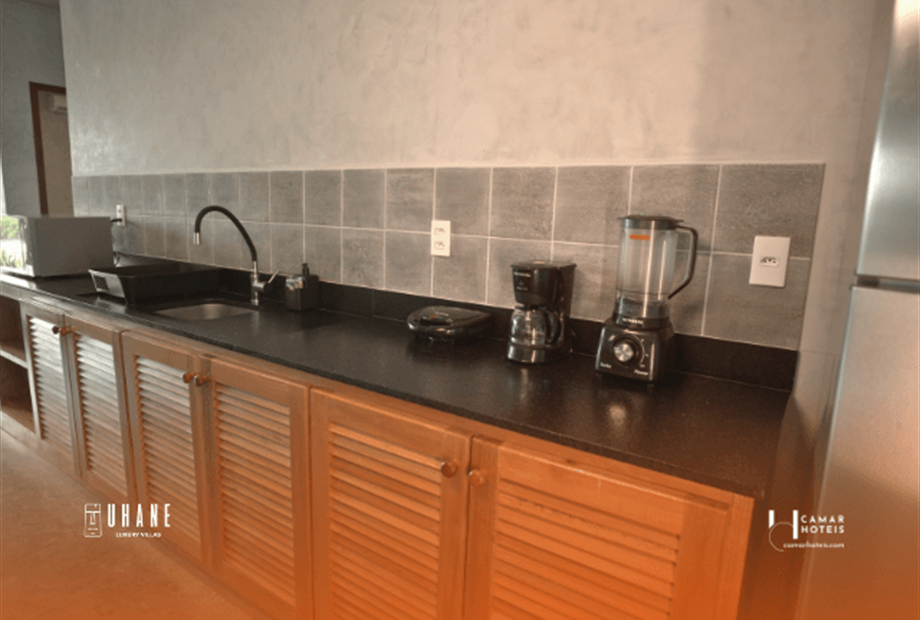 omnibees (640 x 480 px) (6).png