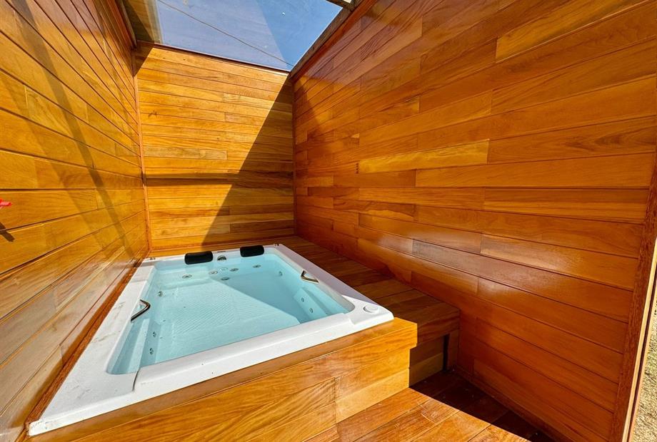 whatsapp image 2024-09-04 at 09.41.16.jpeg